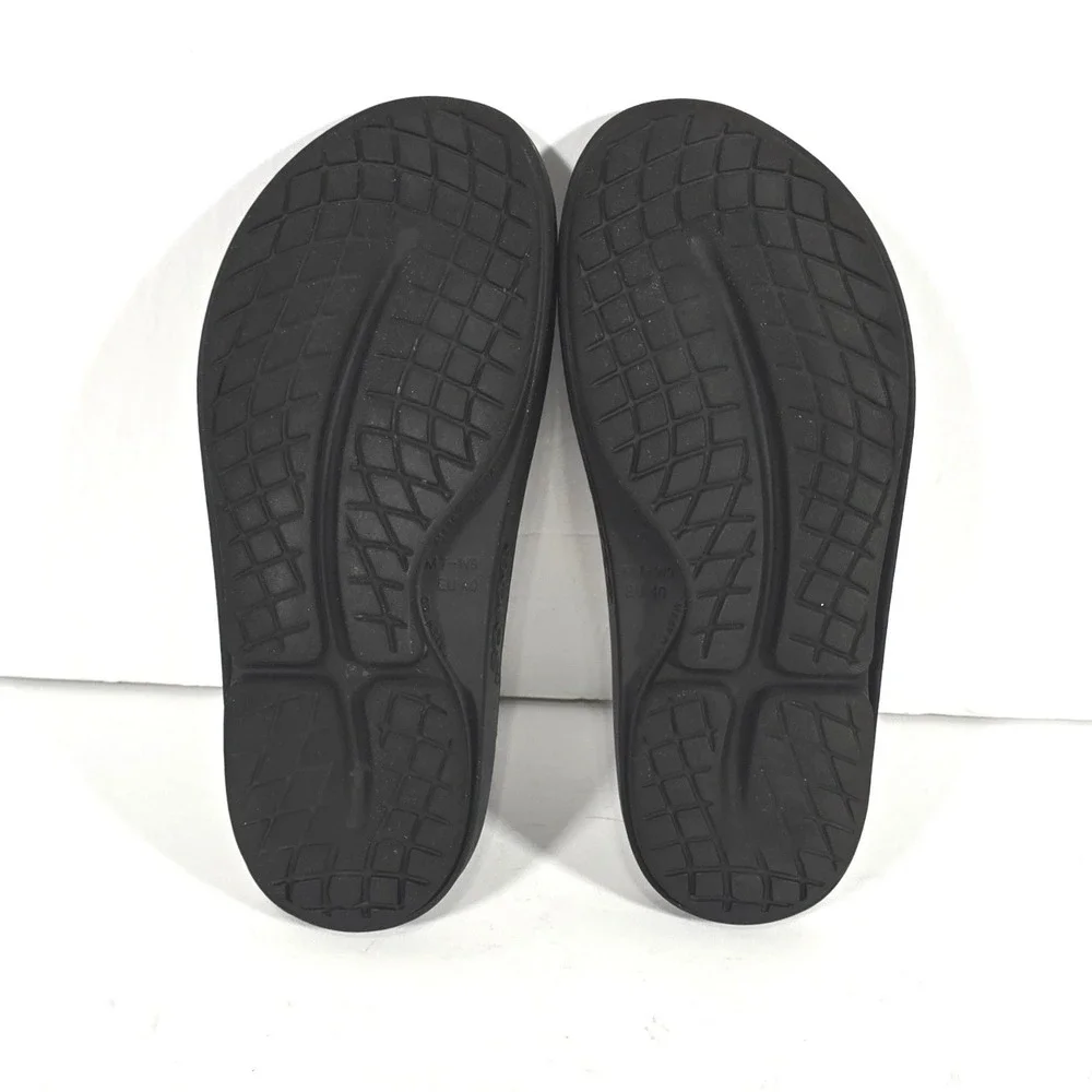 OOFOS OOahh Recovery Slides M7/W9 Black Comfort Sandals Supportive Slip On